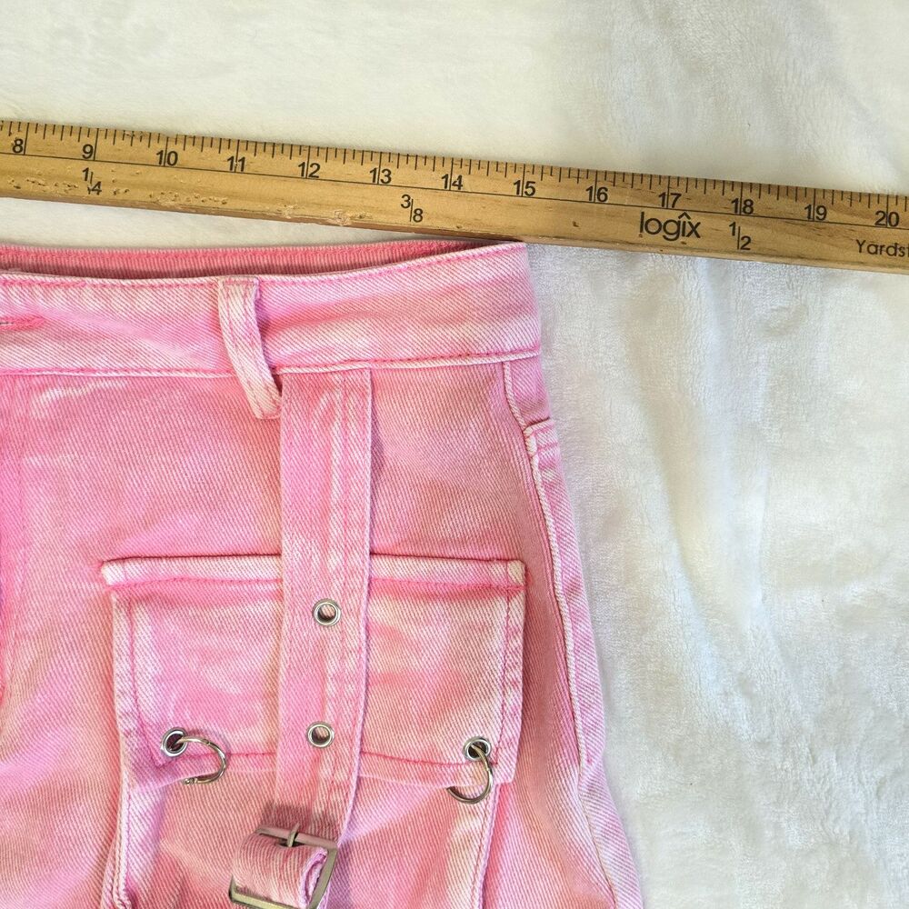 Fashion Nova Trisha Mineral Wash Cargo Pink Mini Skirt Women's Size Large - Picture 5 of 7